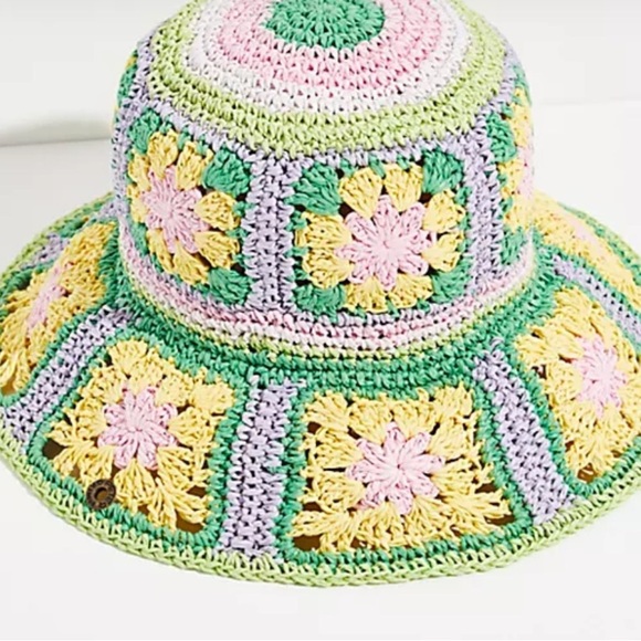 Free People Accessories - Free People X Peter Grimm Summer of love Colorful Crochet Sun Hat